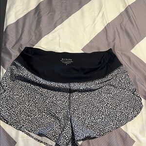 Athleta Black and White Patterned Athletic Shorts